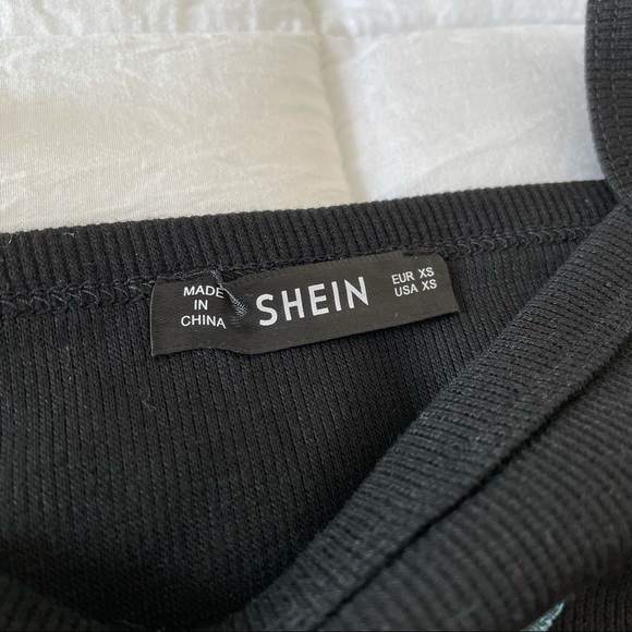 butterfly shein tank - Picture 3 of 3